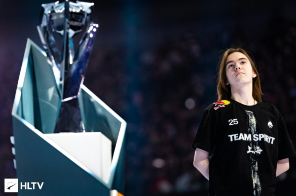 LPL季后赛对阵：OMG首轮战WE，WBG／LNG／JDG／TES同半区